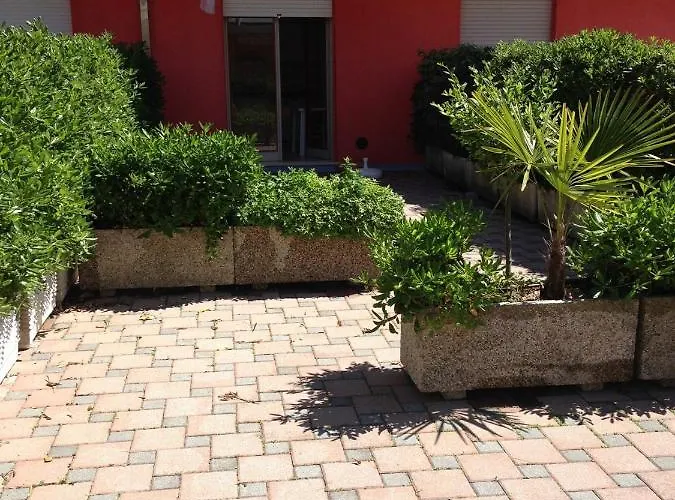 Biloba-gemini Apartment