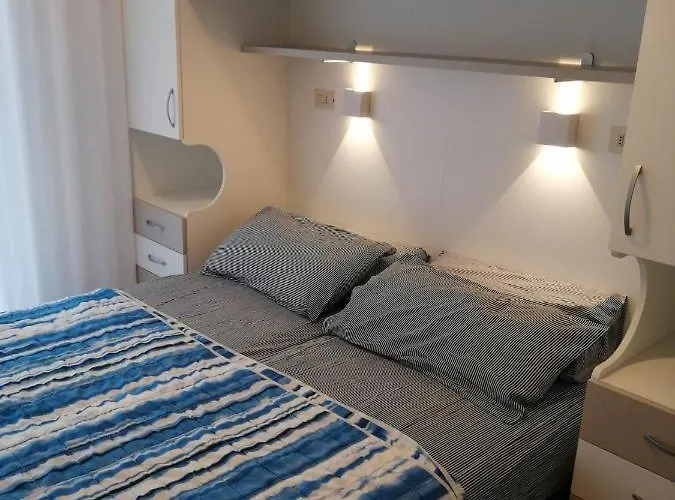 Biloba-gemini Bibione